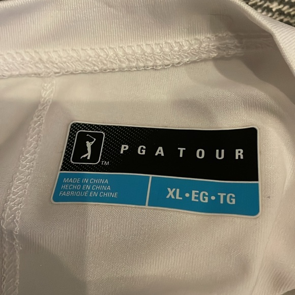 White dry fit PGA Tour quarter zip XL - Picture 2 of 2